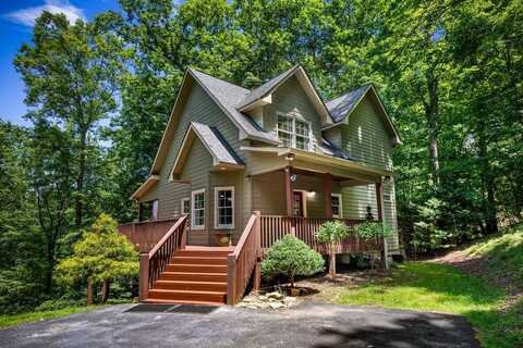 615 Navaho Way, Ellijay, GA 30540
