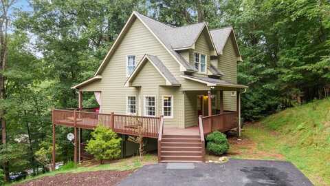 615 Navaho Way, Ellijay, GA 30540