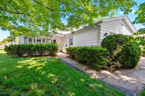 162 Indiana Avenue, Elyria, OH 44035