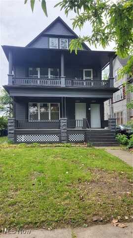 10012 Parkgate Avenue, Cleveland, OH 44108