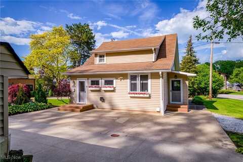 255 Yacht Club Drive, Rocky River, OH 44116