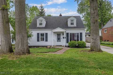 5963 Porter Road, North Olmsted, OH 44070