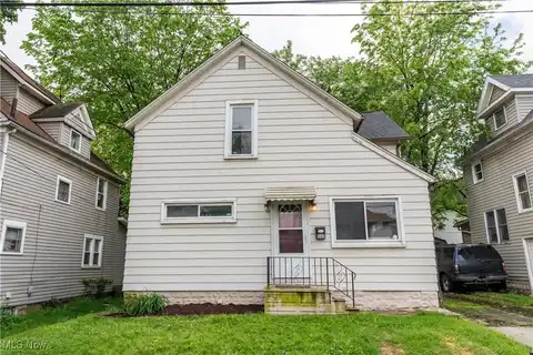560 Nash Street, Akron, OH 44306