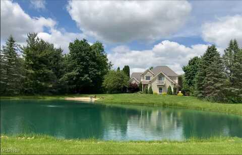 8879 Kennard Road, Lodi, OH 44254