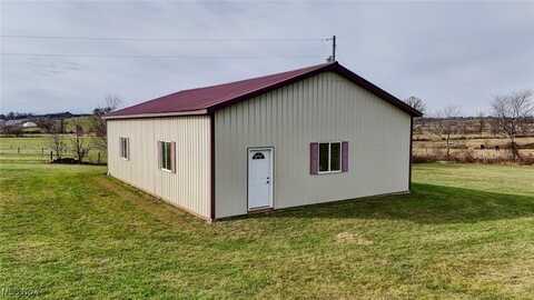 Yoder Road SW, Sugarcreek, OH 44681