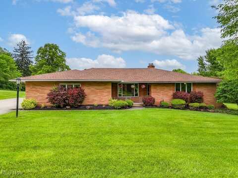 8009 Brookside Road, Independence, OH 44131