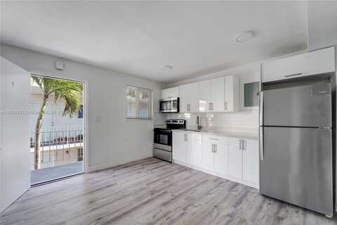 1630 NW 18th St, Miami, FL 33125