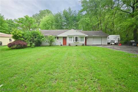 1865 Park Drive, Niles, OH 44446