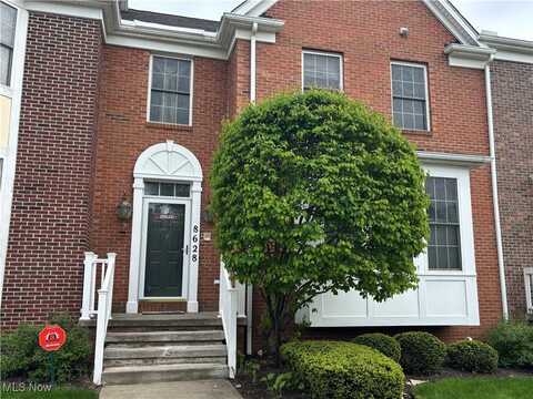 8628 Chester Parkway, Cleveland, OH 44106