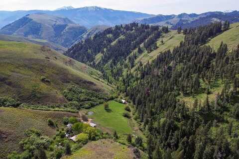 559 W Kessler Creek Road, Riggins, ID 83549