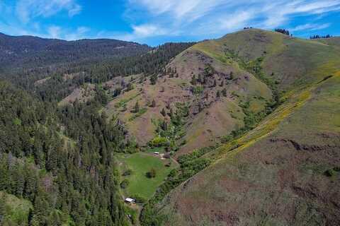 559 W Kessler Creek Road, Riggins, ID 83549
