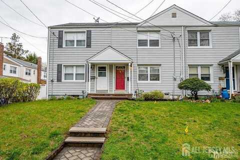 33 Victory Court, Metuchen, NJ 08840