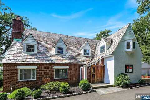317 Booth Avenue, Englewood, NJ 07631