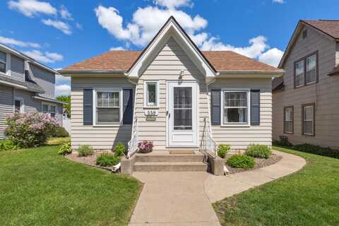 339 22ND St, La Crosse, WI 54601