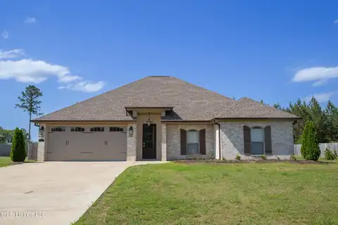 163 Frye Circle, Caledonia, MS 39740