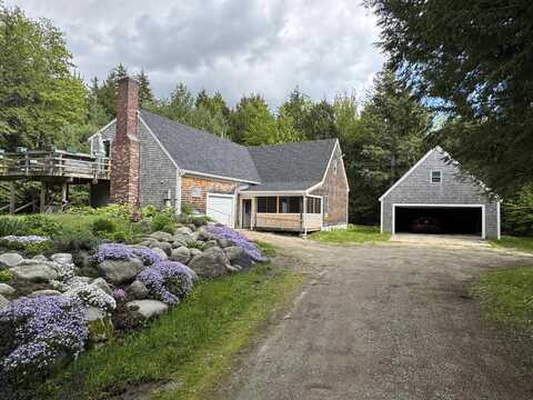220 Foggs Ridge Road, Ossipee, NH 03864