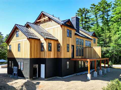 11 Black Diamond Road, Conway, NH 03860