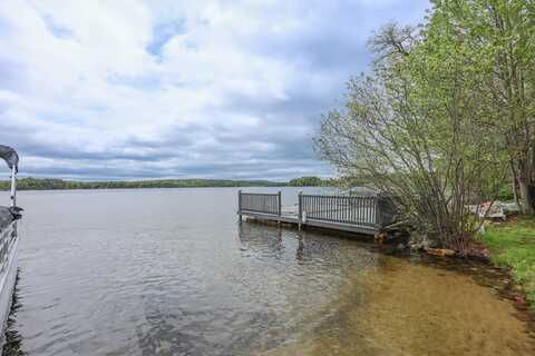 9 Winnisquam Shore, Tilton, NH 03276