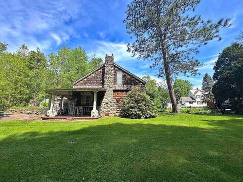 100 Webb Street, Bennington, VT 05201
