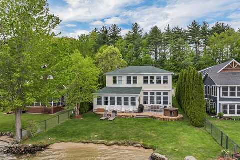 90 Paugus Park Road, Laconia, NH 03246