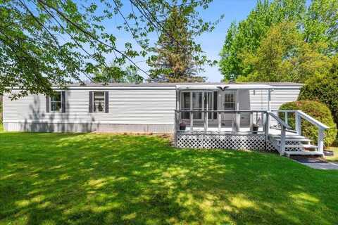 35 West Road, Bennington, VT 05201
