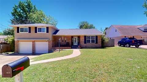 2205 E Foster Drive, Ada, OK 74820
