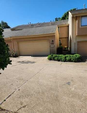 8484 S College Avenue, Tulsa, OK 74137