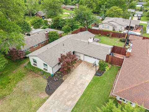 5140 S Columbia Avenue, Tulsa, OK 74105