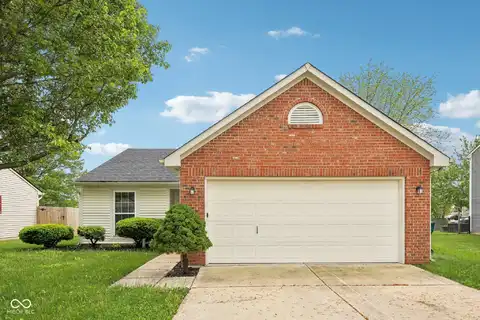 1093 Country Meadow Court, Franklin, IN 46131