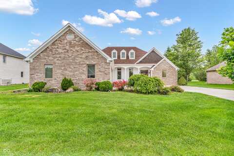 720 Willow Pointe North Drive, Plainfield, IN 46168