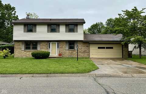 5130 Navajo Court, Columbus, IN 47203