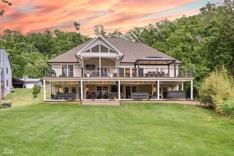 11911 W Grandview Drive, Columbus, IN 47201