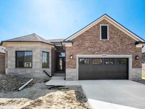 55127 Saint Paul, Macomb, MI 48042