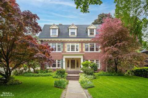 1121 Buckingham, Grosse Pointe, MI 48230