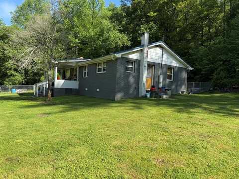 209 Vengeance Creek Road, MARBLE, NC 28905