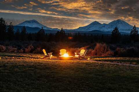 16830 Delicious Street, Bend, OR 97703