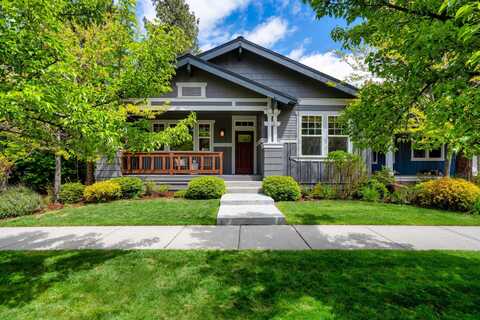 2472 NW Sacagawea Lane, Bend, OR 97703