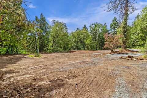 2670 Robertson Bridge Road, Grants Pass, OR 97526