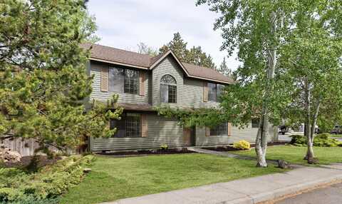 1801 NE Yellowstone Lane, Bend, OR 97701