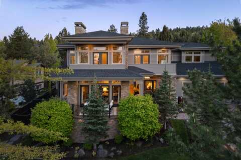 925 NW Yosemite Drive, Bend, OR 97703