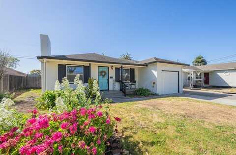 228 Toyon AVE, SALINAS, CA 93906