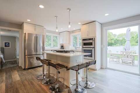 5 Birch Hill Rd, Dennis, MA 02639
