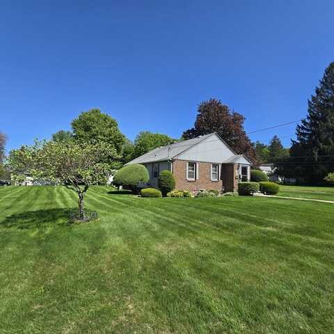 148 Millbury Ave, Millbury, MA 01527