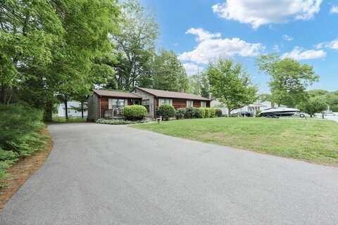 18 Phyllis Road, Taunton, MA 02780