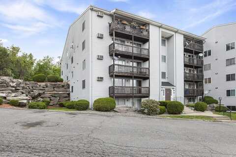 11 Gibbs St, Worcester, MA 01607