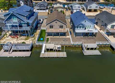 43 S Ensign Drive, Little Egg Harbor, NJ 08087