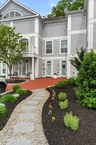 162 Main Street, Manasquan, NJ 08736
