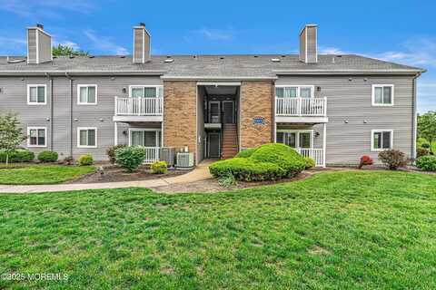 8113 Tamarron Drive, Plainsboro, NJ 08536