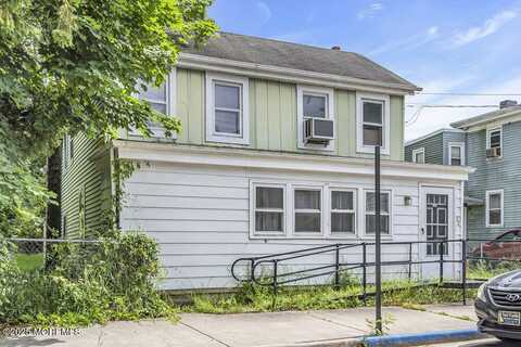 32 Olive Street, Salem, NJ 08079