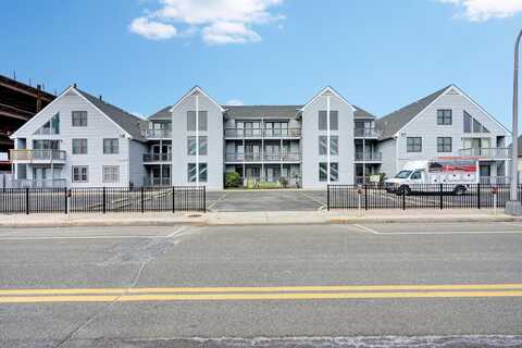 42 Hamilton Avenue, Seaside Heights, NJ 08751